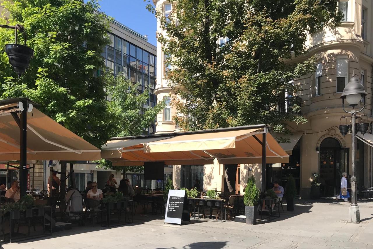Lirra Luxe - Central Belgrade Apartments Buitenkant foto